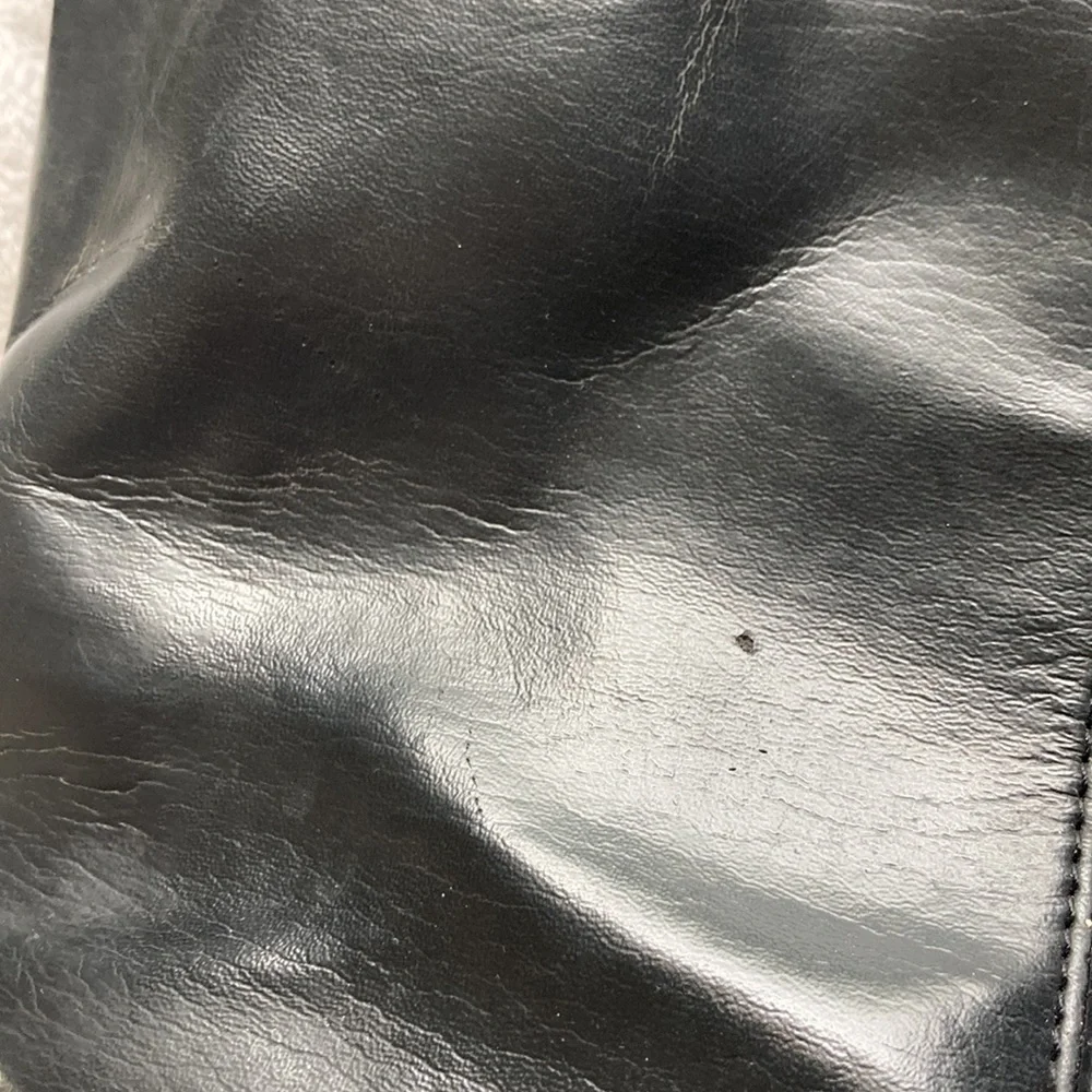 Coach Bucket Bag - Picture 13 of 16